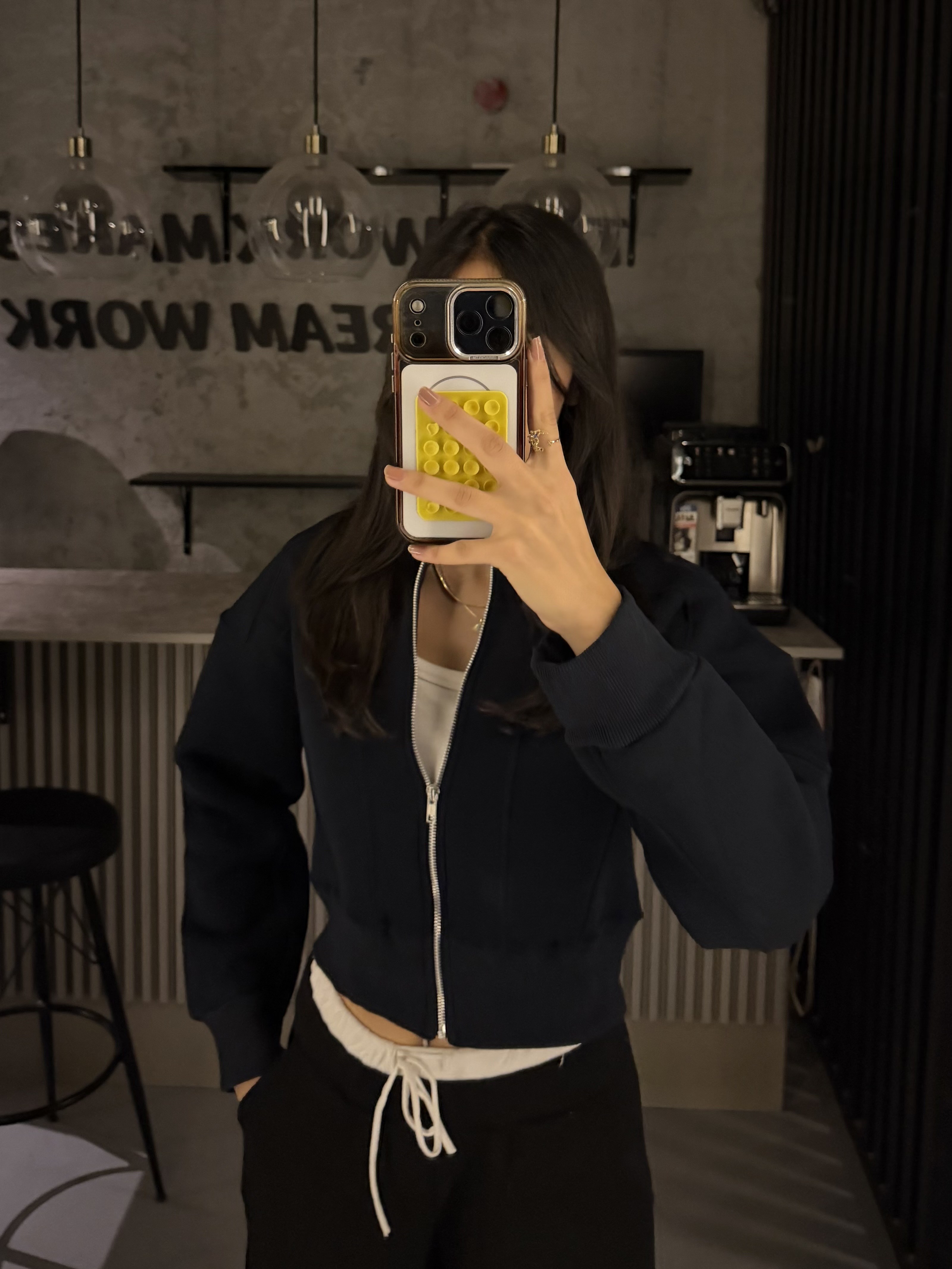 SİYAH CROP SWEATER