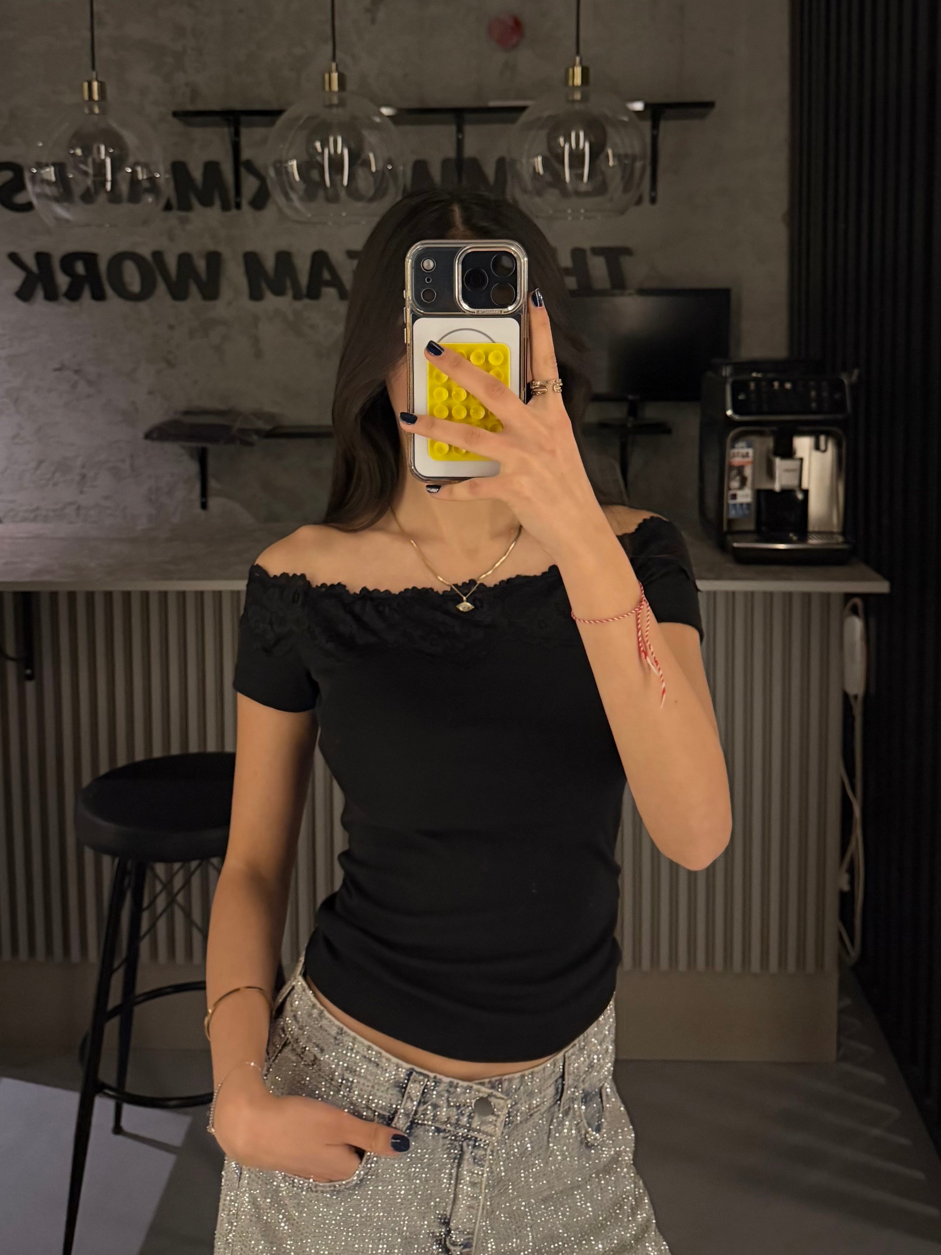 SİYAH KISA KOL DANTEL BODY