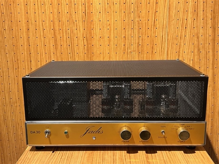 Jadis DA 30 Entegre Tüp Amplifikatör