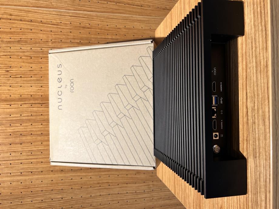 Roon Nucleus + 4 TB SSD Core Streamer 