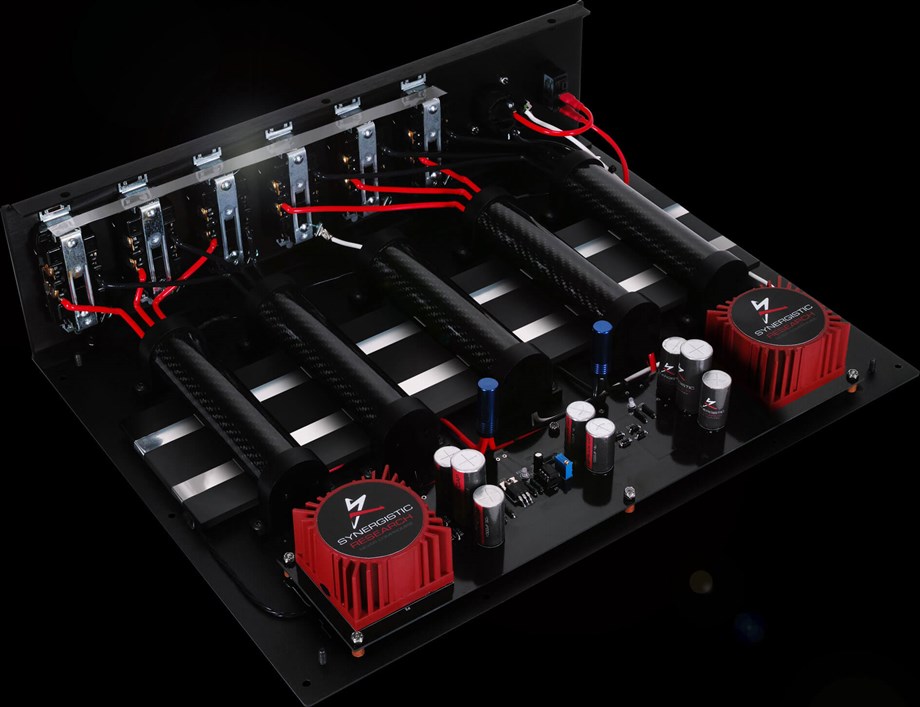 SYNERGISTIC RESEARCH POWERCELL 12 UEF SE Güç Düzenleyici Filtre
