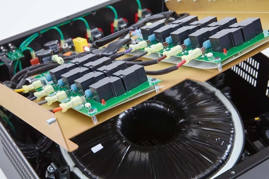 Torus Power AVR-2 Elite 8 CE Güç Düzenleyici Filtre