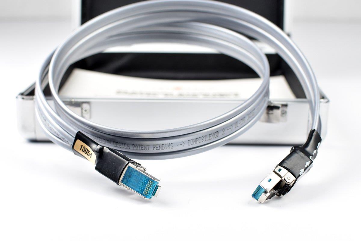Wireworld Platinum Starlight 8 Eternet Kablo 1mt