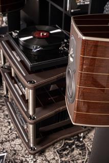 B BY BASSOCONTINUO  ACCORDEON XL4 2.1 Sonus Faber Edition Hifi Sehpa