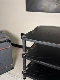 BASSOCONTINUO  Classic Line Lyra XL4 2.1 Accuphase Edition Hifi Sehpa