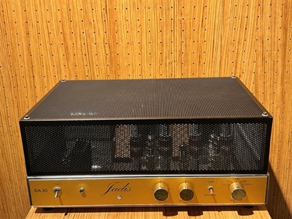 Jadis DA 30 Entegre Tüp Amplifikatör