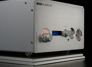 NAGRA CLASSIC INT Entegre Amplifikatör