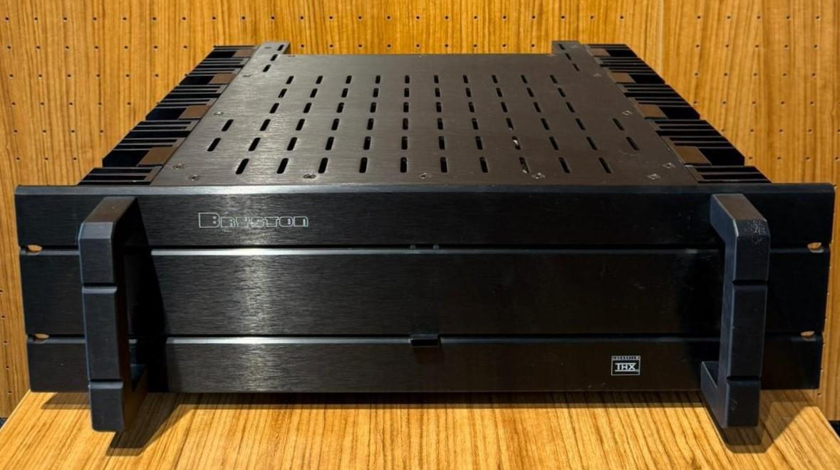 Bryston 4B ST Power Amplifikatör