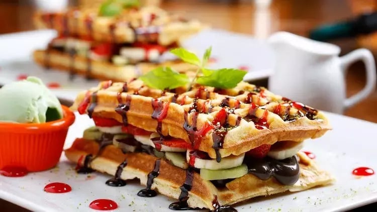 Evde Waffle Yapımı: Nefis Tarif ve Püf Noktaları