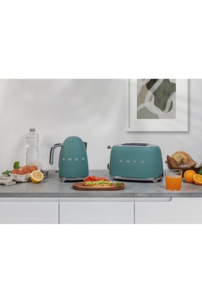 SMEG 50S Style Mat Zümrüt Yeşil Kettle Special Edition