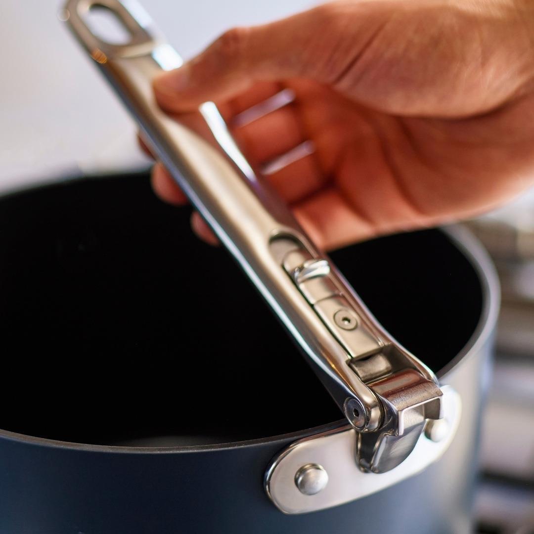 Joseph Joseph 45038 Space 19 Cm. Kapaklı Sos Tenceresi