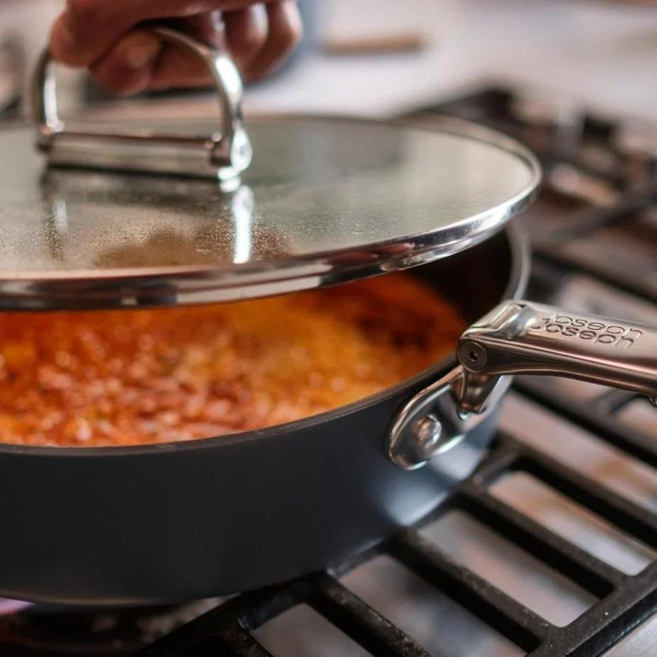 Joseph Joseph 45044 Space 28 Cm. Kapaklı Sote Tavası