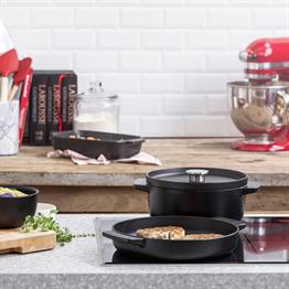 KitchenAid Yuvarlak Çift Kulplu Izgara Tavası Mat Black 26 cm