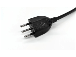 SMEG Tam Otomatik Beyaz Kahve Makinesi BCC12WHMEU