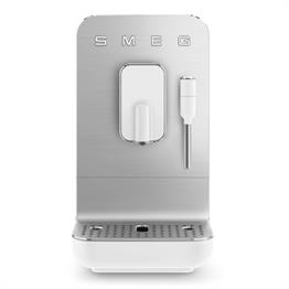 SMEG Tam Otomatik Beyaz Kahve Makinesi BCC12WHMEU