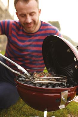 Weber Smokey Joe® Premium 37 cm Kırmızı Kömürlü Barbekü 1123004