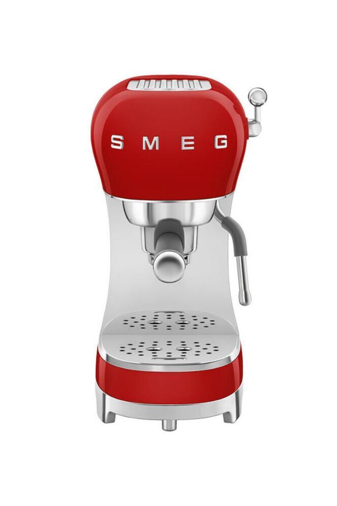 SMEG ECF02RDEU Kırmızı Espresso Kahve Makinesi