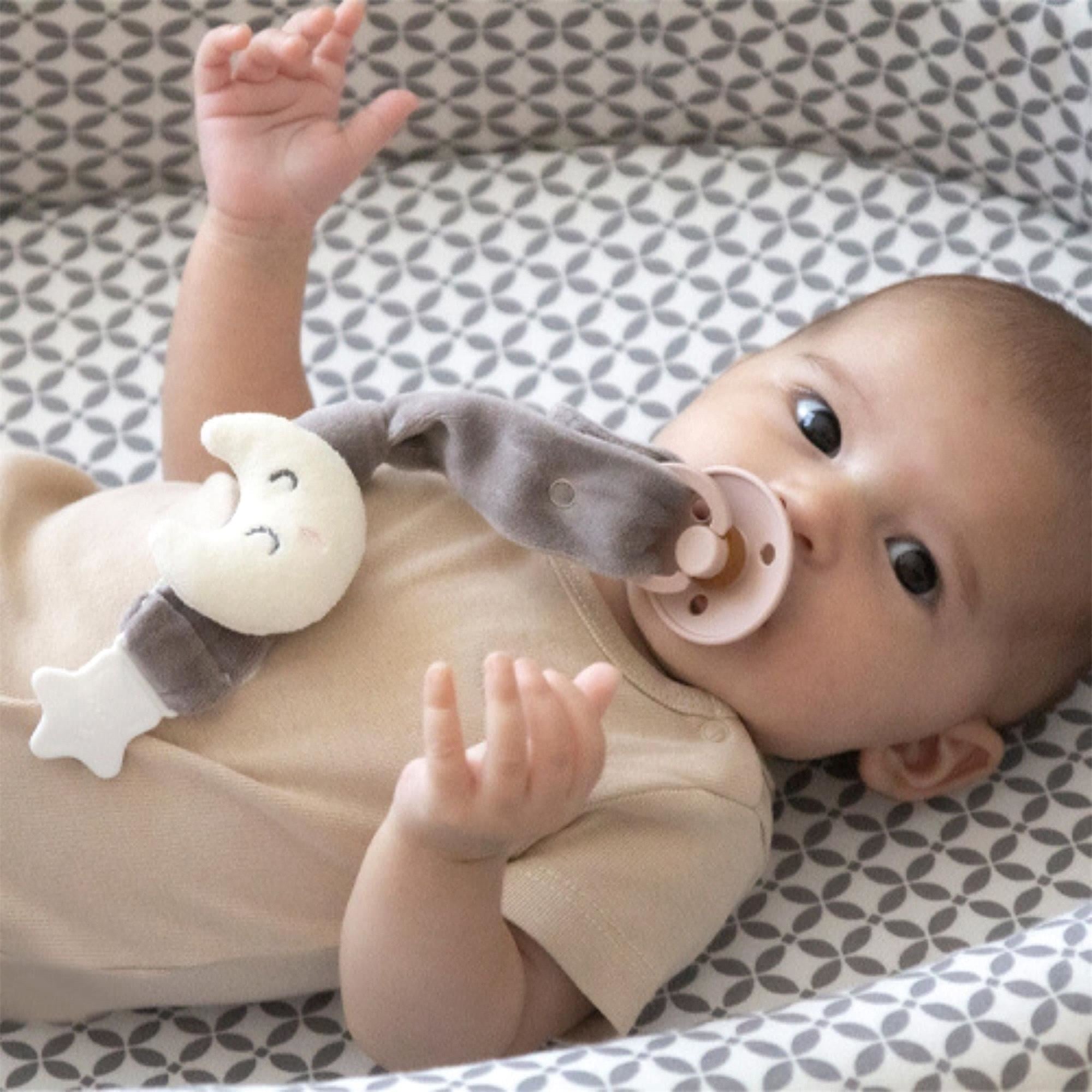 Babyjem Emzik Askısı Ay Desen Gri Art-743