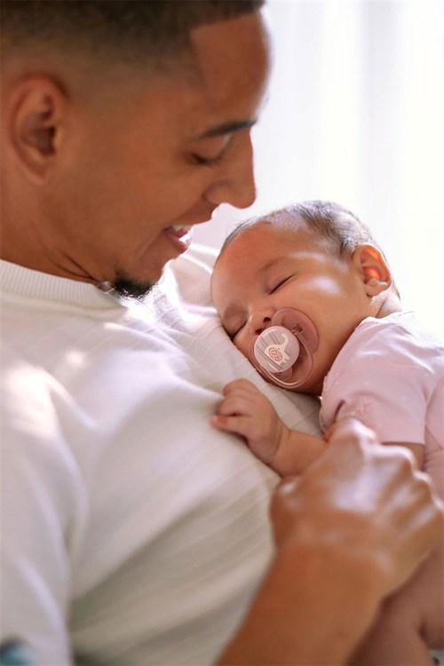 Philips Avent Ultra Soft Yumuşak Emzik 2li 0-6+ Ay Kız Scf091/09