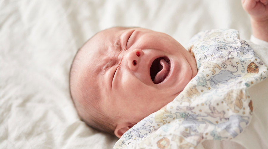 Kolik Bebek Belirtileri: Nedir? Ne Zaman Başlar ve Biter? 