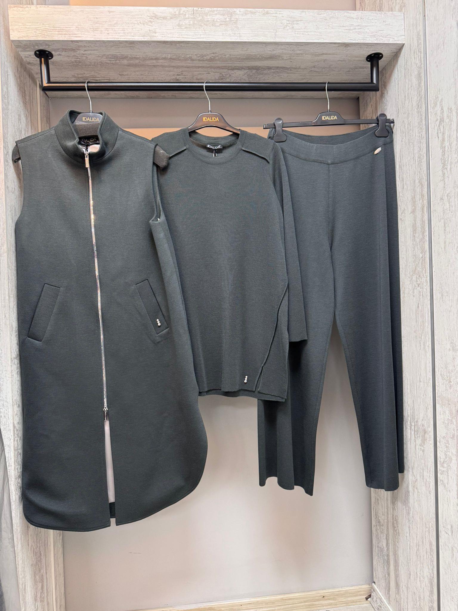 Missdalida 26K-1000 Vate-Dark Grey Astarlı Yün Yelek