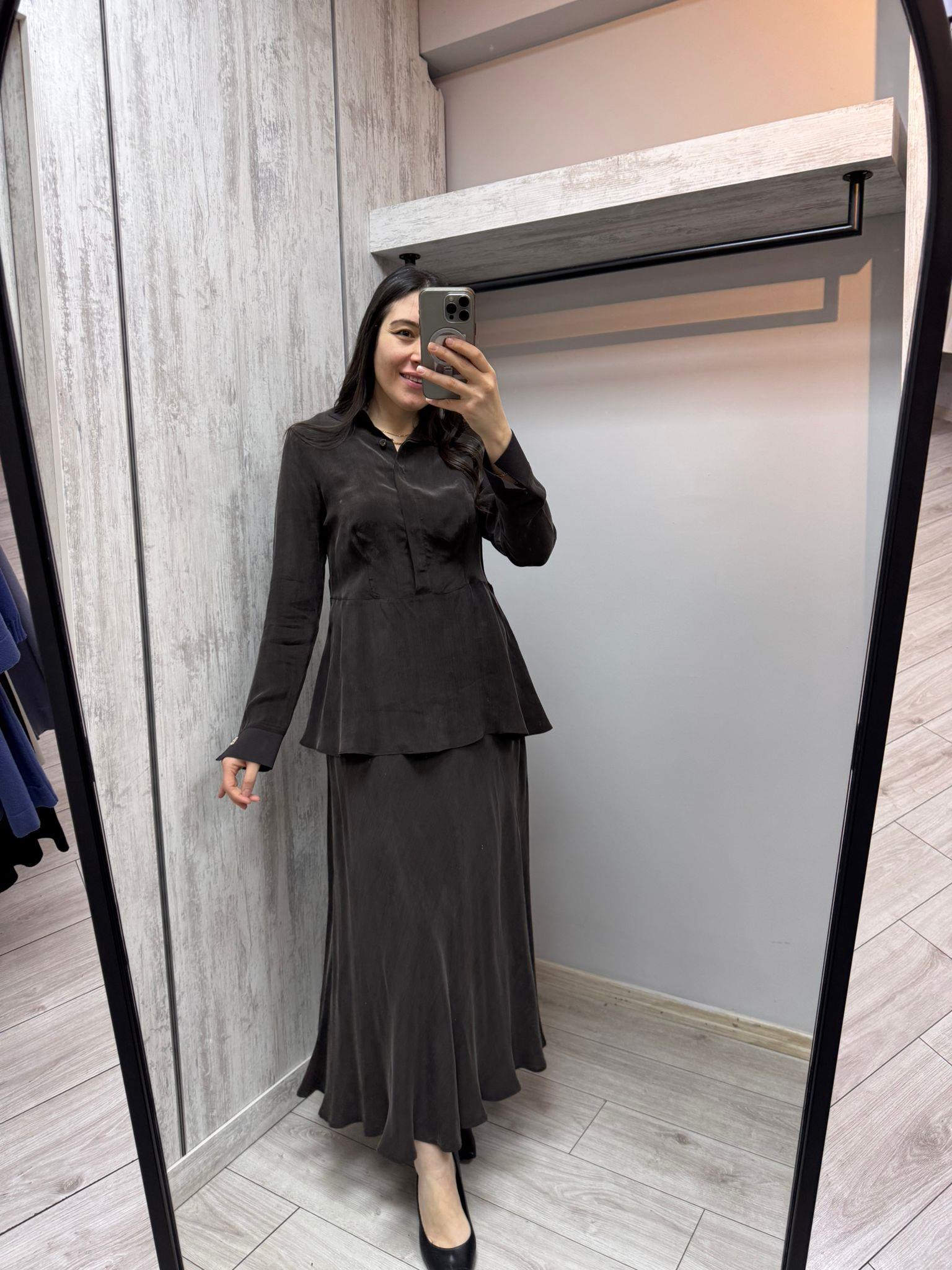 Missdalida 26Y- 6041 CACAO YAKASI VE MANŞETLİ TRİKO DETAYLI CUPRO TUNİK