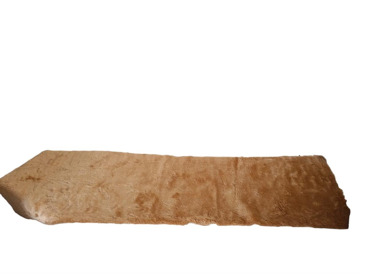 TORPİDO ÜSTÜ PELUŞ ÖRTÜ KAHVERENGİ 140X40CM KOD:21