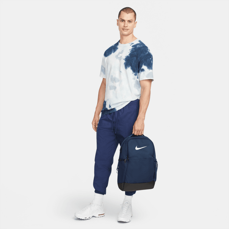 Nike Brasilia 9.5  Antrenman Sırt Çantası Orta Boy, 24 lü