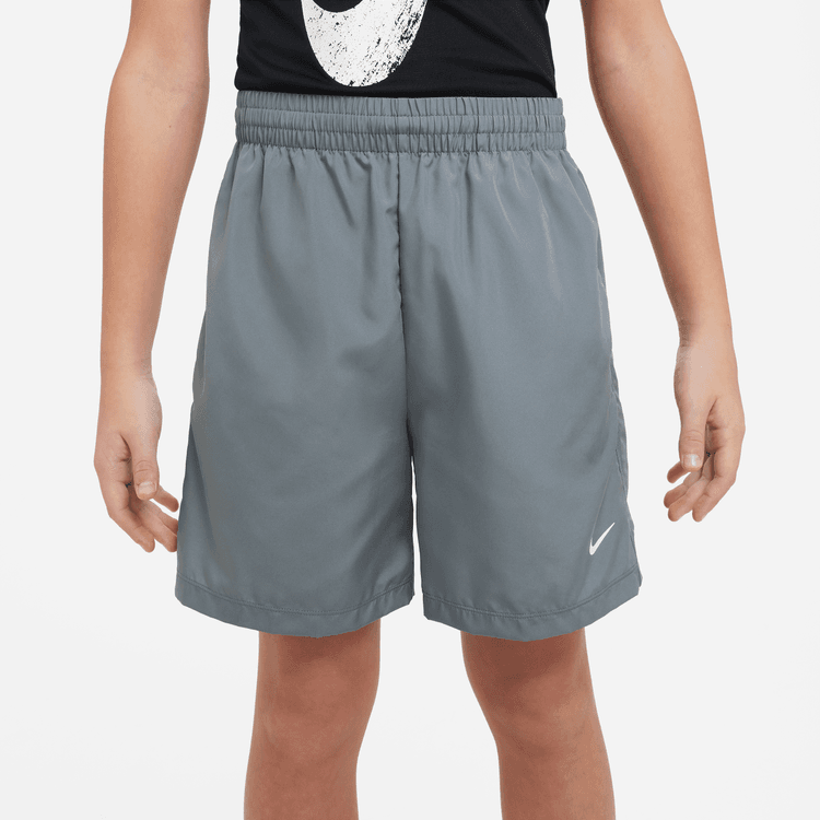 Nike Dri-FIT Multi+ Büyük Çocuk  Erkek Antrenman Şortu