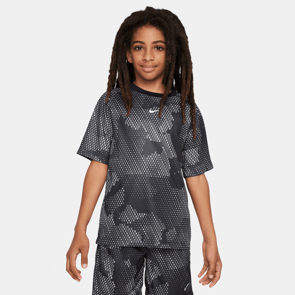 Nike Erkek Çocuk Bahar Desenli Üst