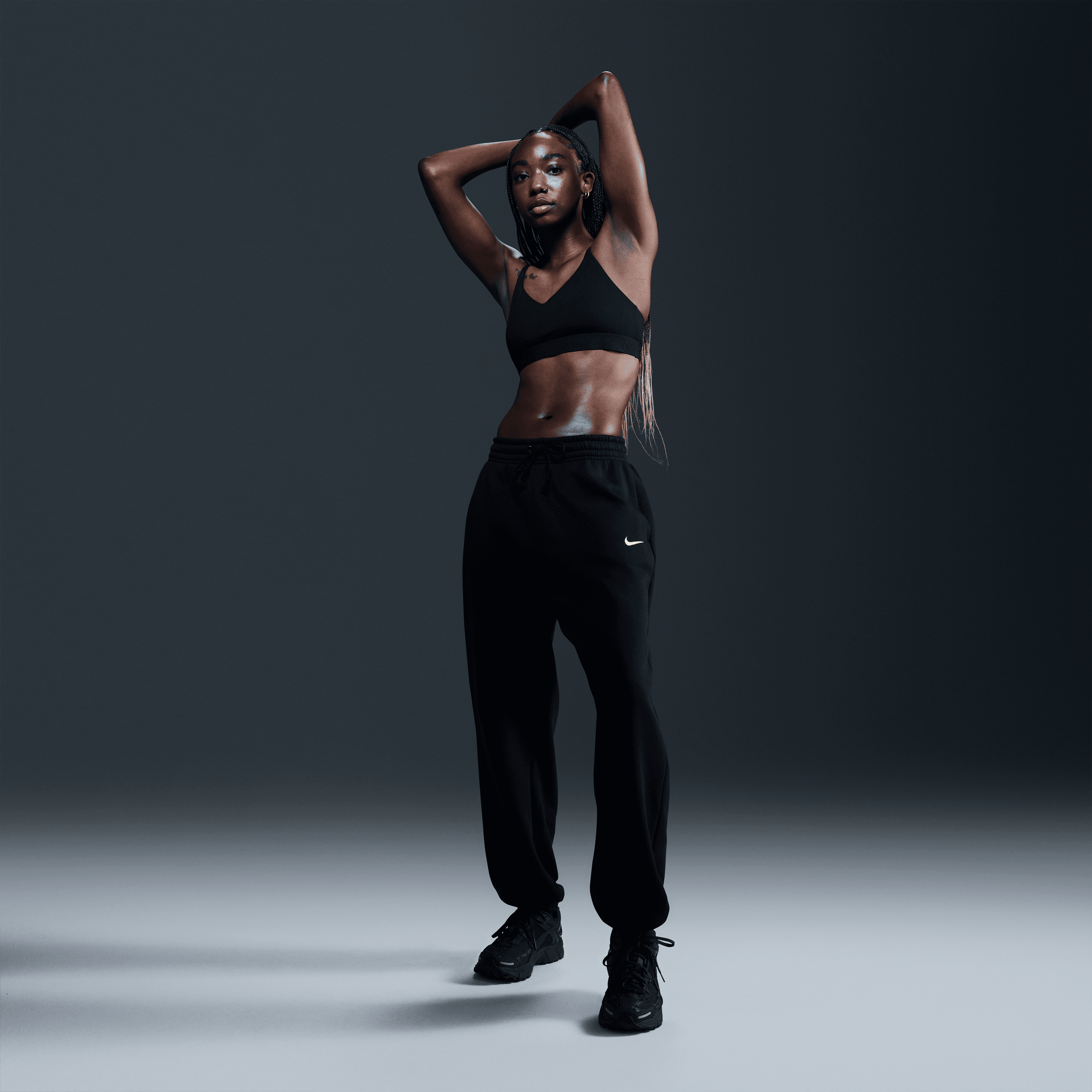 Nike Indy Hafif Destekli Pedli Ayarlanabilir Kadın Spor Sütyeni