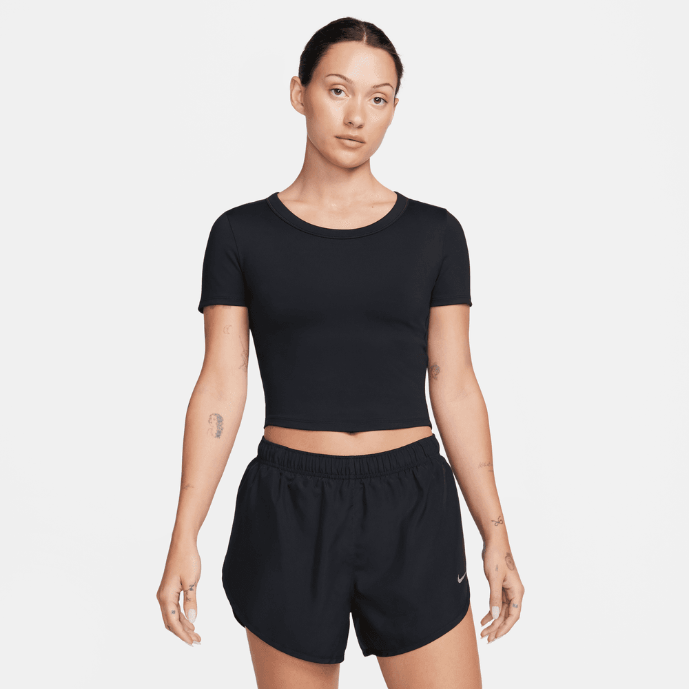 Nike One Fitted Dri-FIT Kısa Kollu Crop Kadın Üstü