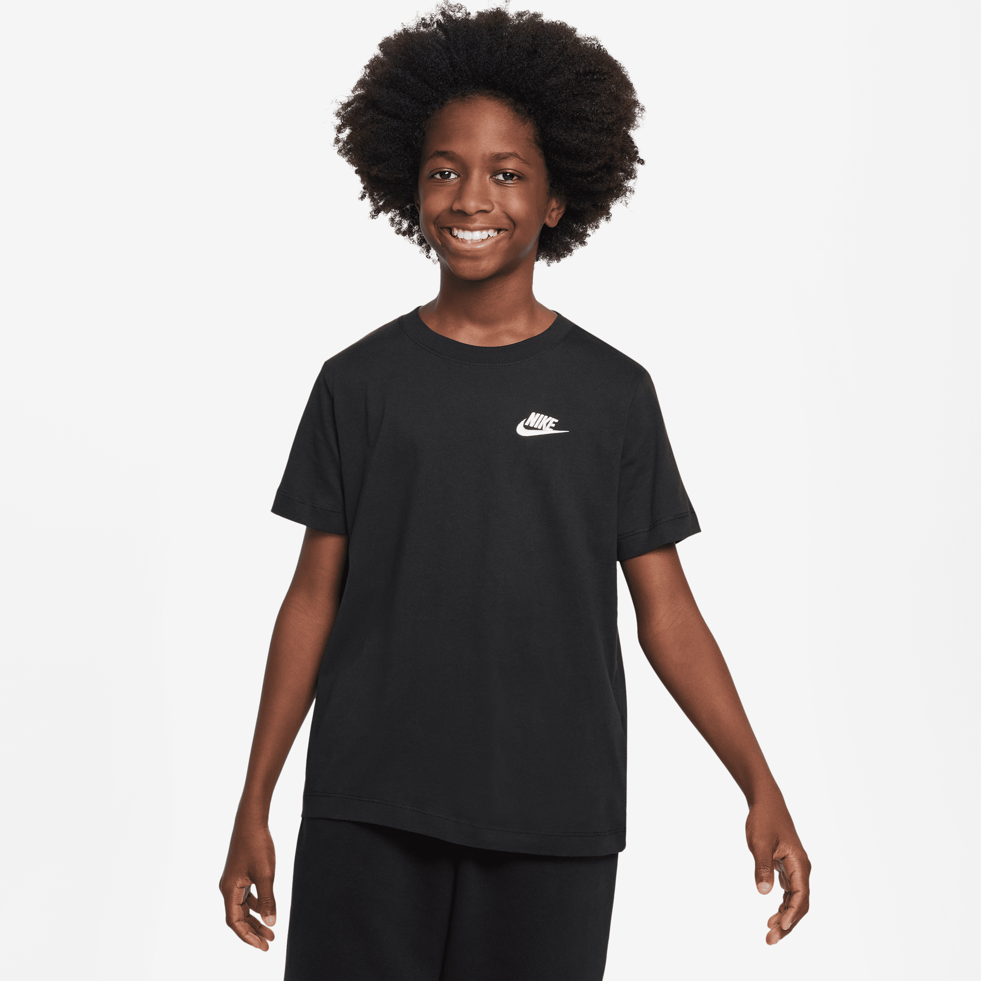 Nike Sportswear Genç Çocuk Tişörtü