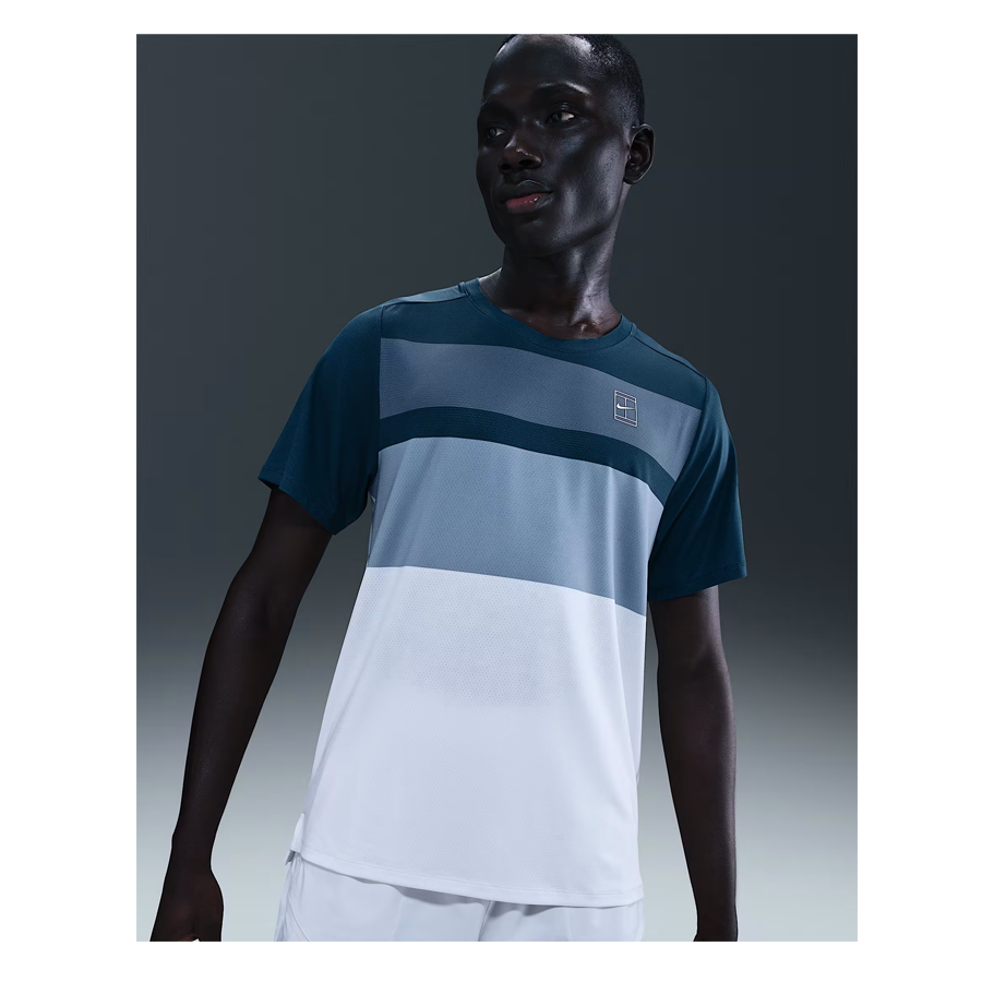 NikeCourt Advantage Erkek Tenis Üstü