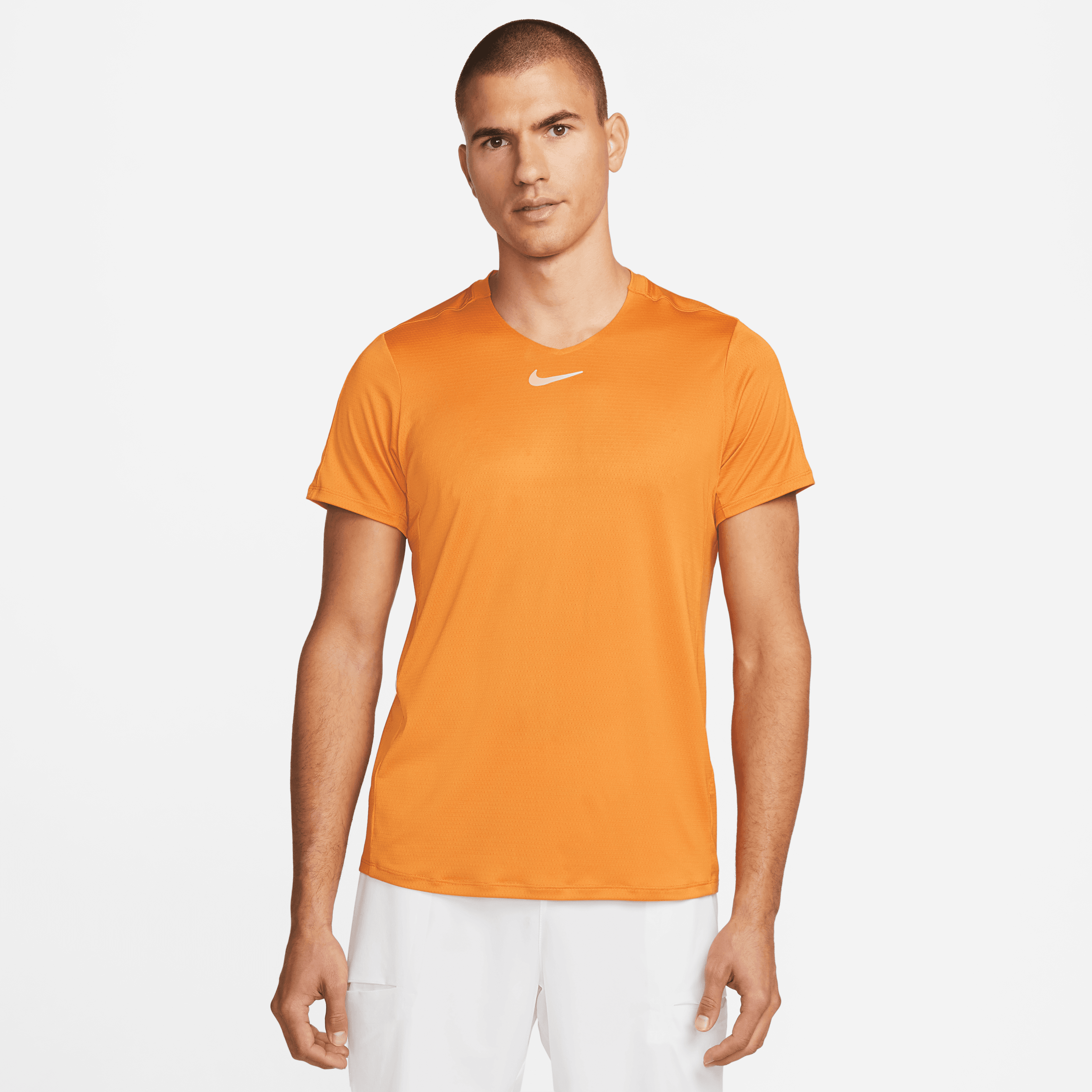 NikeCourt Dri-FIT Advantage Erkek Tenis Tişörtü