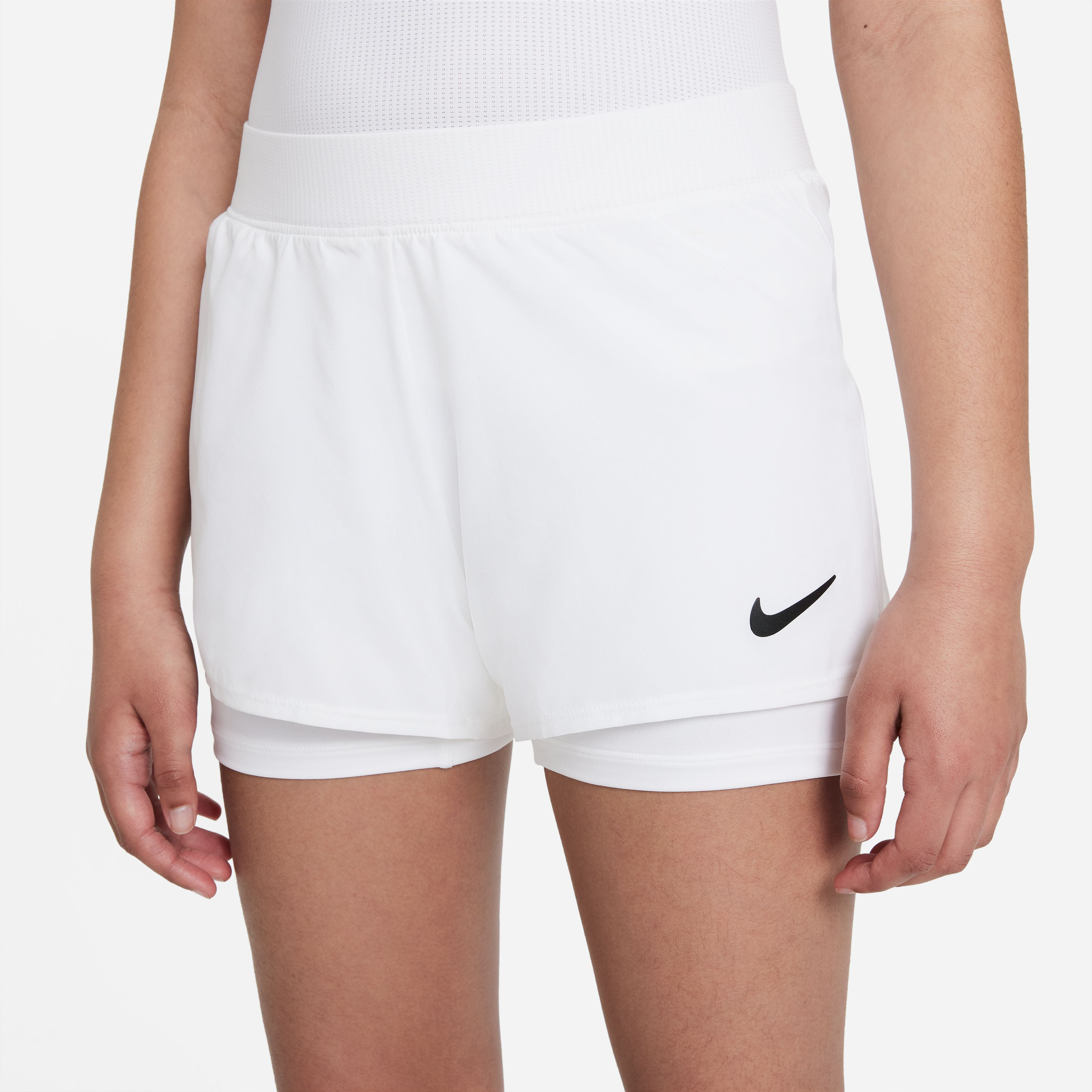 NikeCourt Dri-FIT Victory Genç Kız Çocuk Tenis Şortu