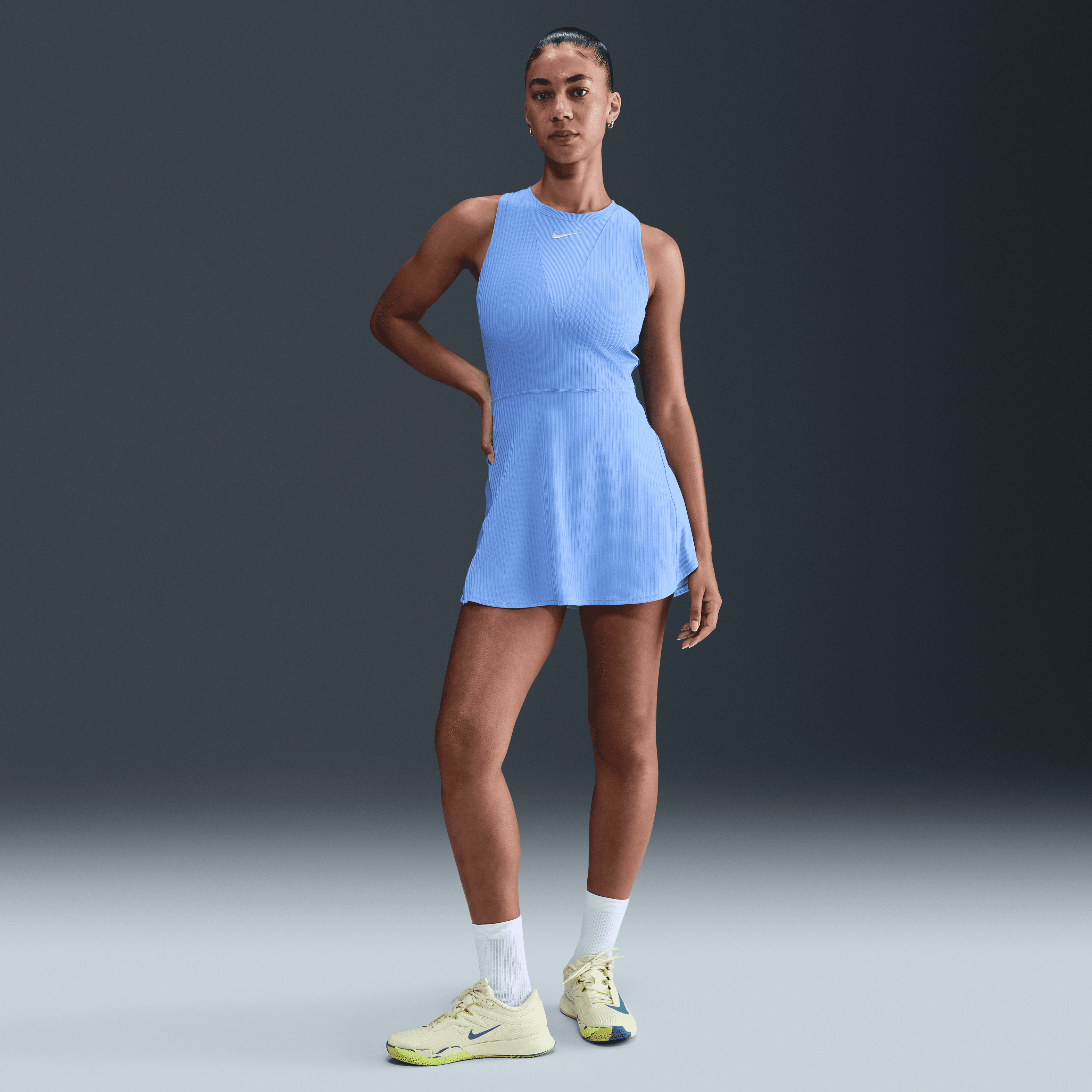 NikeCourt Slam Dri-FIT Kadın Tenis Elbisesi