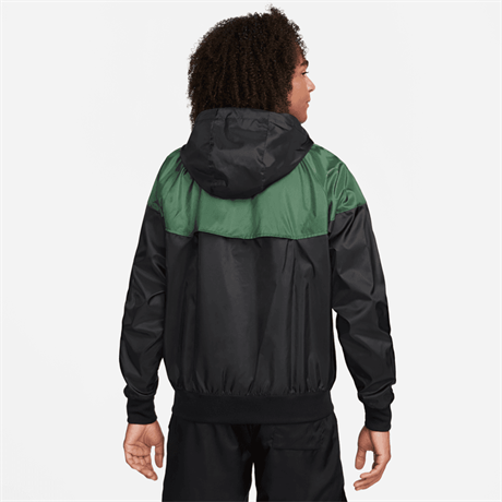 Nike the windrunner deals