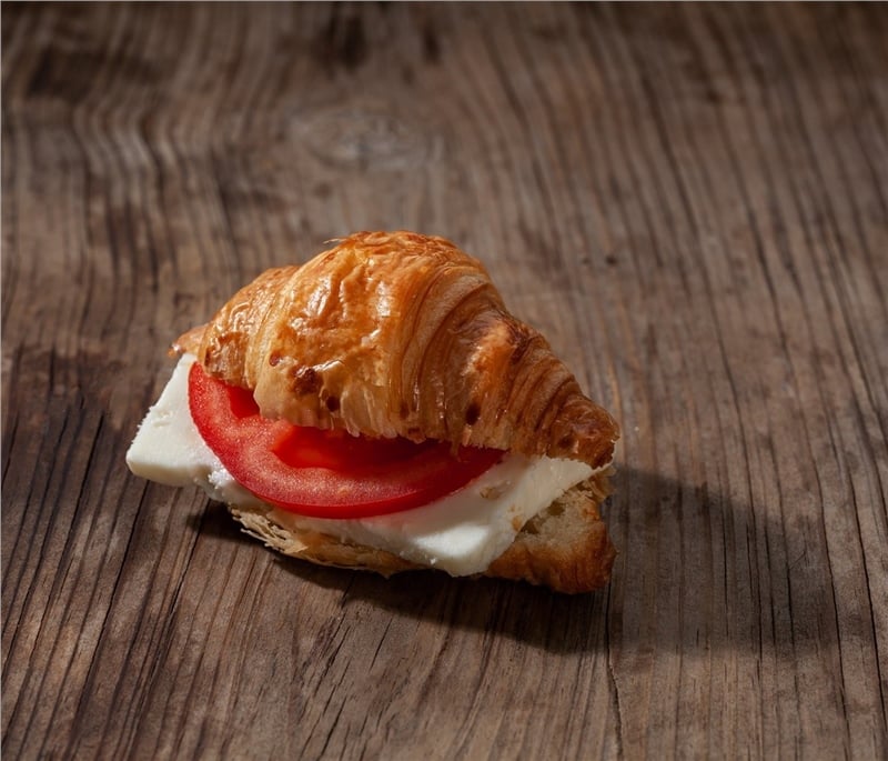 Ezine Peynirli Mini Kruvasan Sandviç-10 Ad