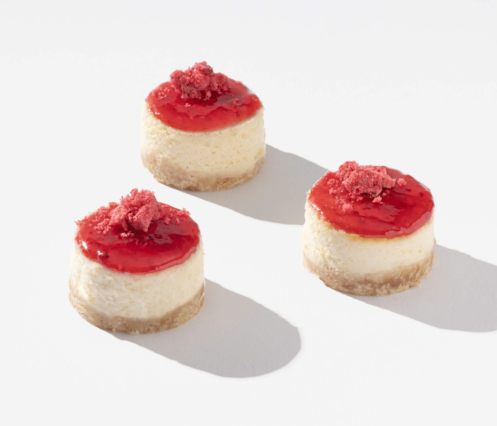 Raspberry Cheesecake Slices - 15 pcs