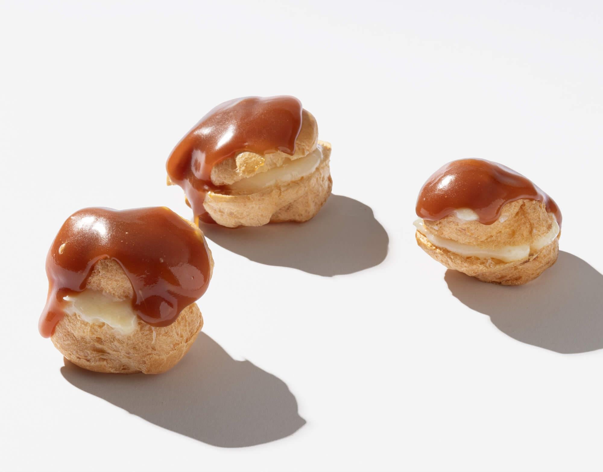 Caramel Profiteroles - 15 pcs
