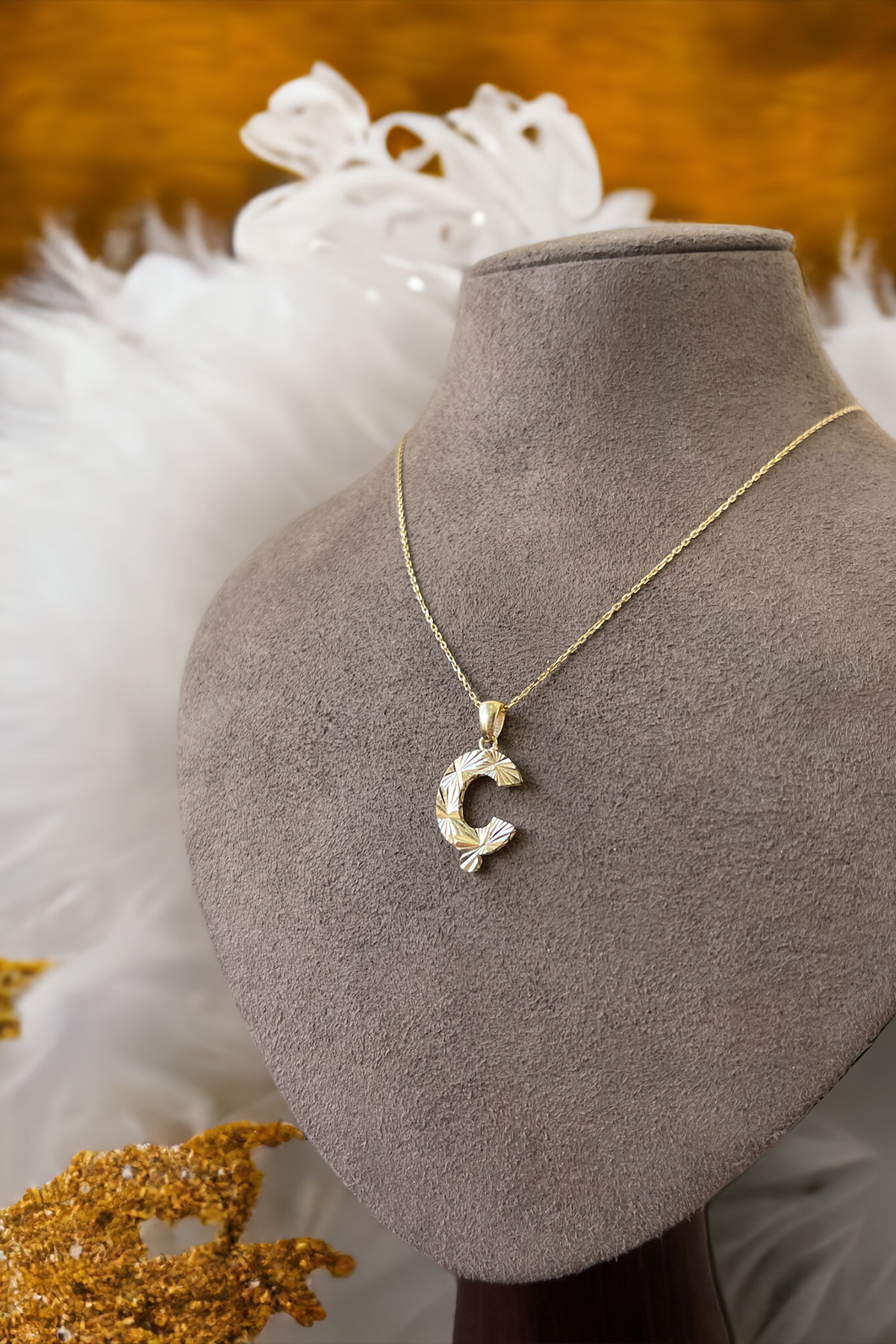 14 Ayar Altın Ç Harf Kolye Ucu