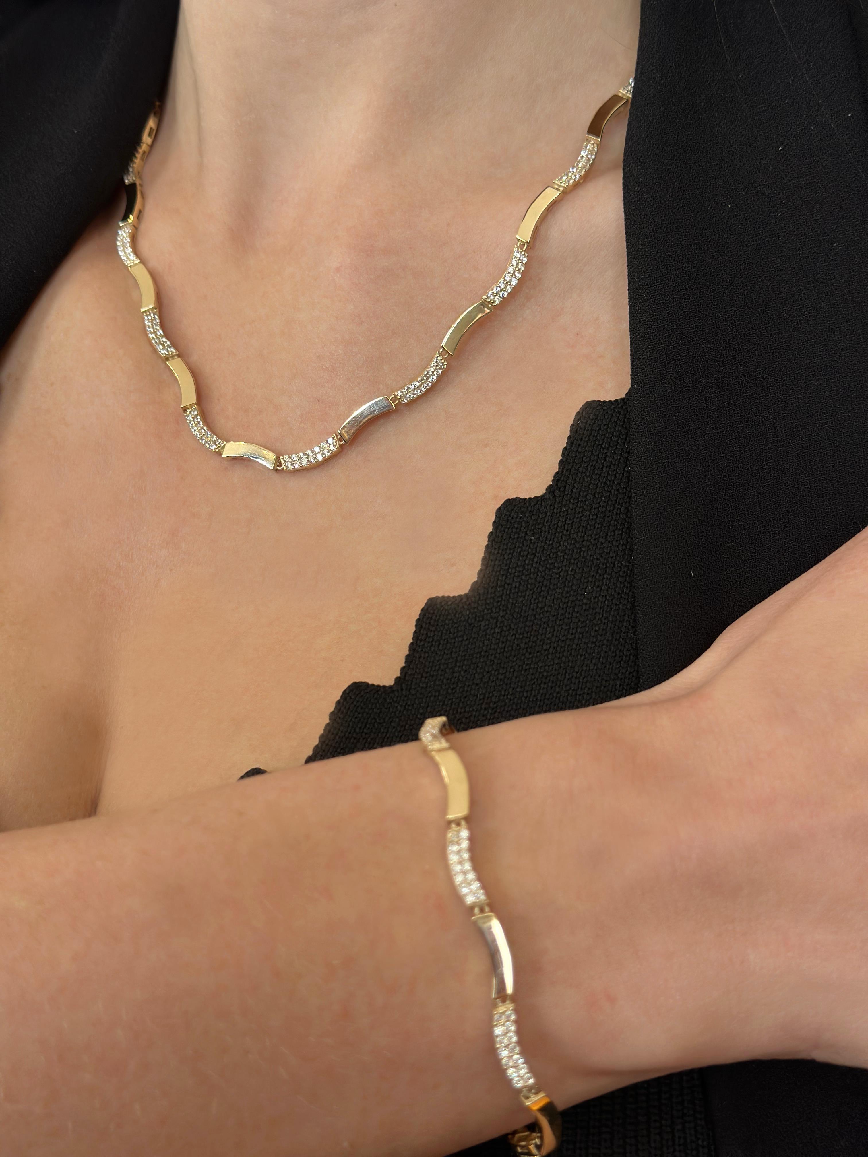 14 Ayar Altın Curve Of Elegance Set