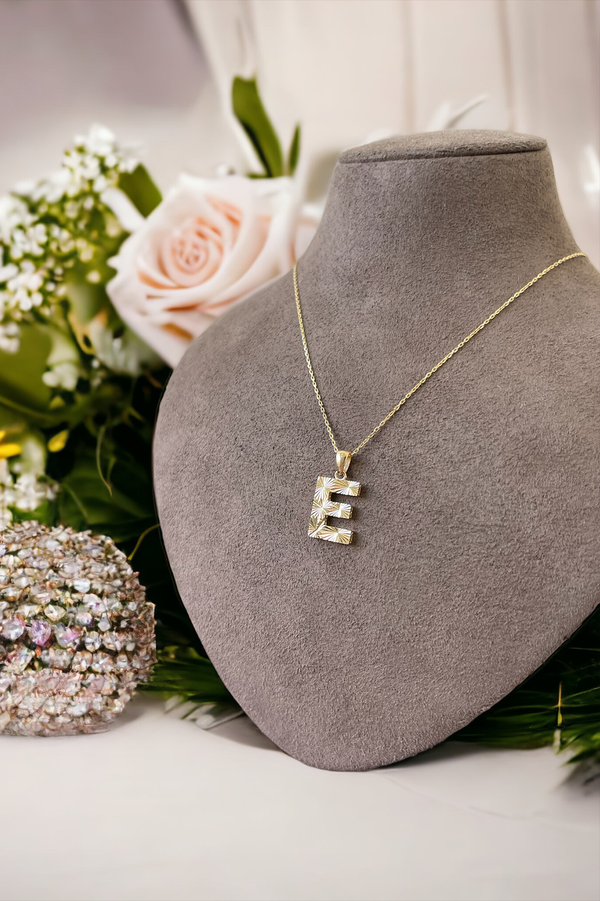 14 Ayar Altın E Harf Kolye Ucu