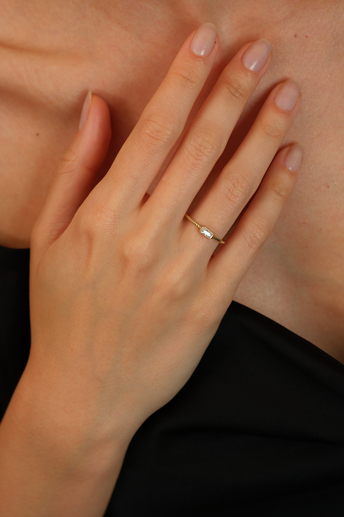 14 Ayar Altın Bagetli Eklem Yüzük