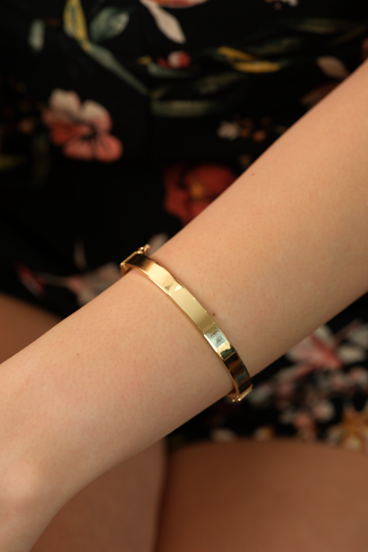 14 Ayar Altın Charnel Kelepçe