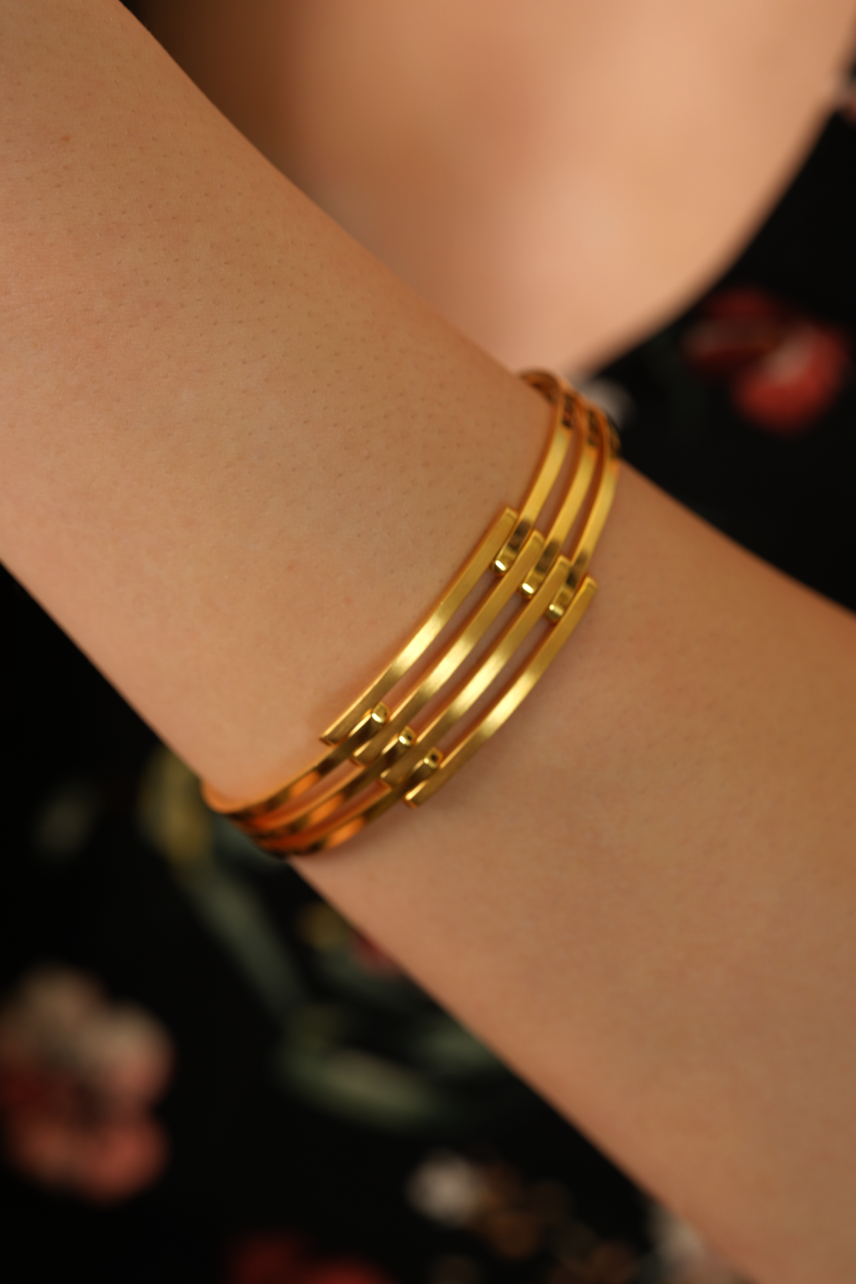 14 Ayar Altın Cimarlı Kaburga Kelepçe