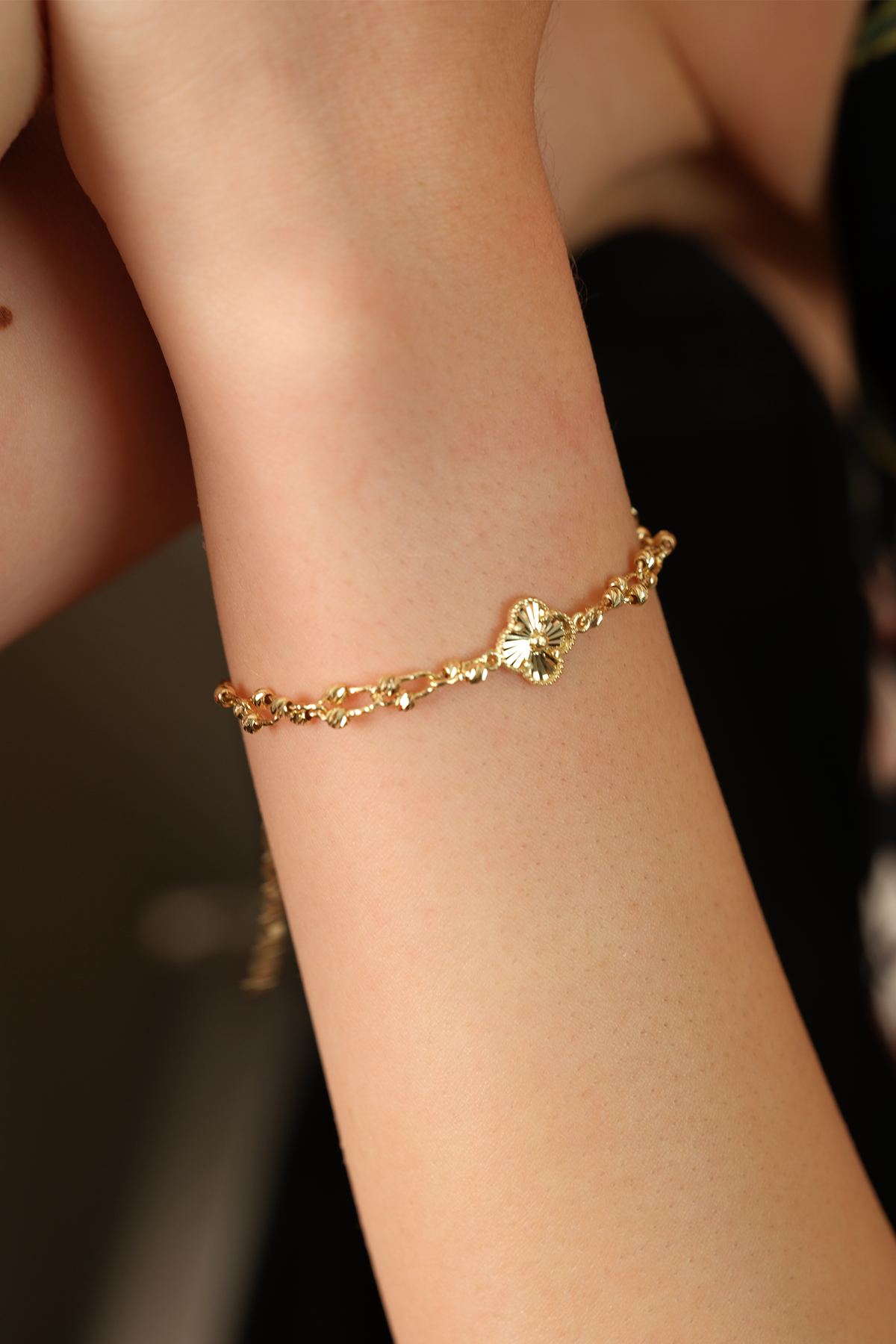 14 Ayar Altın Dorikalı Yonca Bileklik