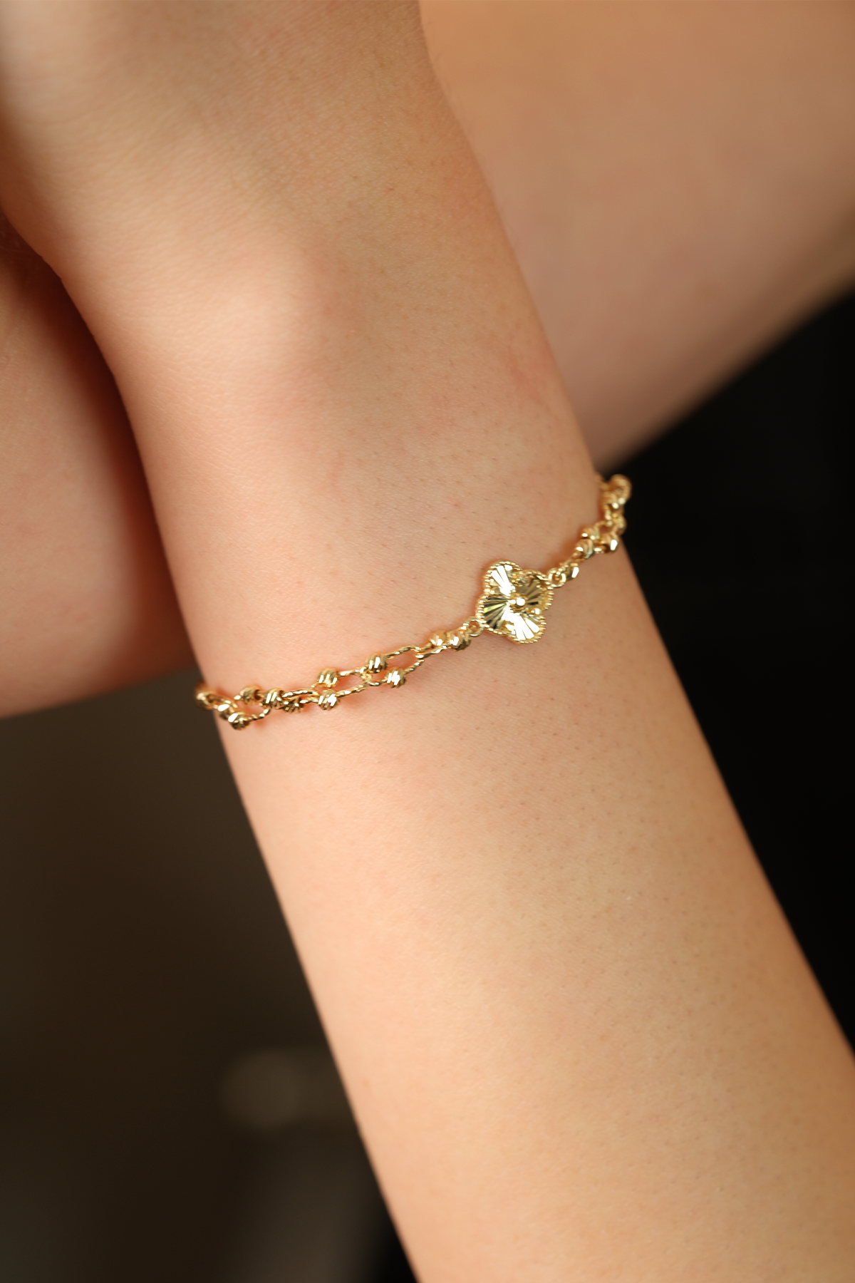 14 Ayar Altın Dorikalı Yonca Bileklik