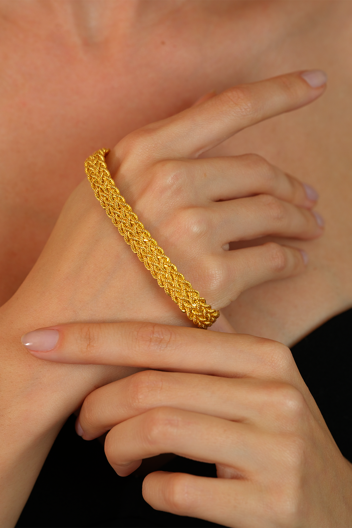 14 Ayar Altın Dört Sıra Örgü Bileklik